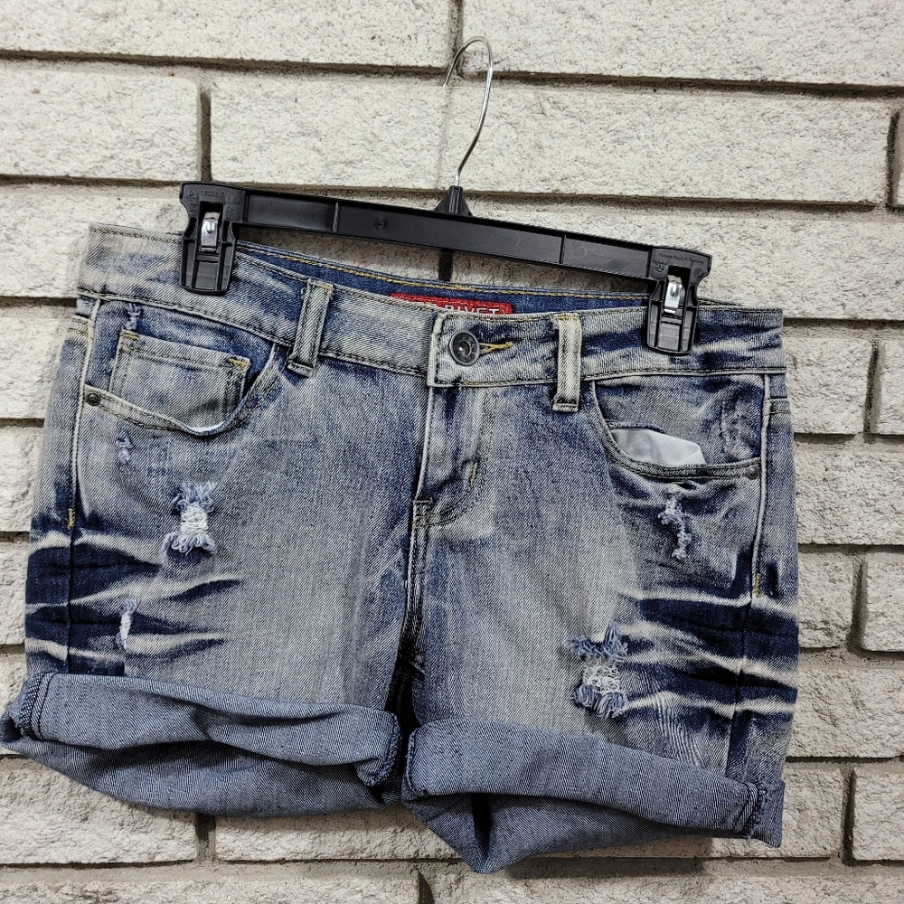 Red Rivet distressed Jeans short sz s